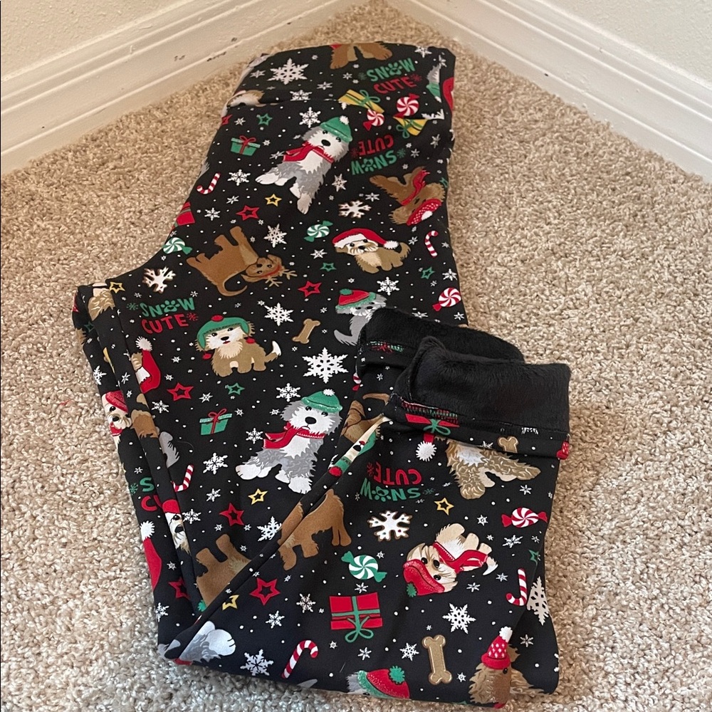 NOBO Festive Black Leggings with Holiday Print